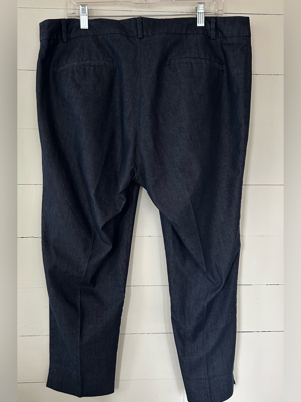 Chico's Women’s Dark Indigo Straight-Leg Capri Jeans, Size 3 or XL. - Picture 2 of 5